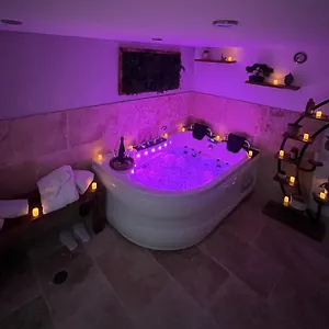 https://lalba-cocooning-spa.midi-pyreneeshotels.com