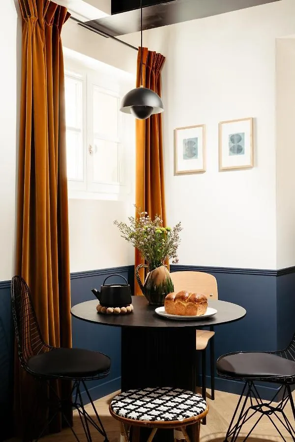 My Maison In Paris Montmartre 0*,  Франция